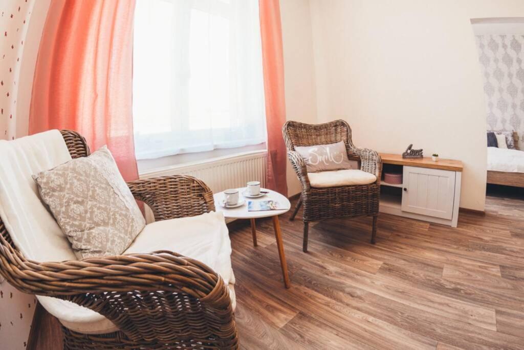Stylovy Apartman V Centru Nachoda Екстер'єр фото